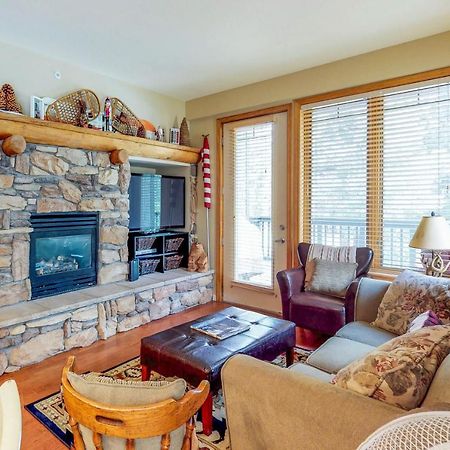 Mammoth Green Condos マンモス・レイクス エクステリア 写真