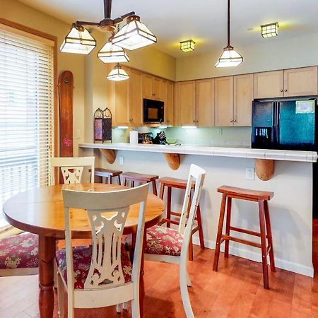 Mammoth Green Condos マンモス・レイクス エクステリア 写真