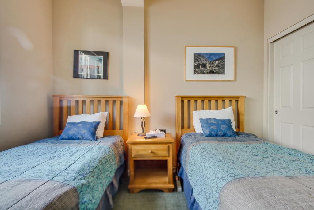 Mammoth Green Condos マンモス・レイクス エクステリア 写真