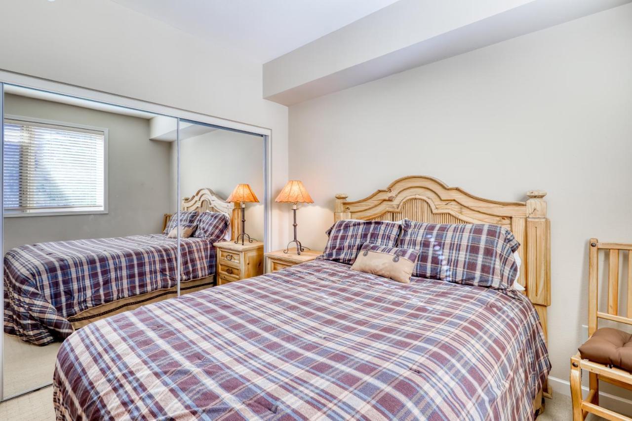 Mammoth Green Condos マンモス・レイクス エクステリア 写真
